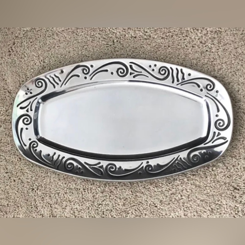 Lenox Spyro Bread Tray